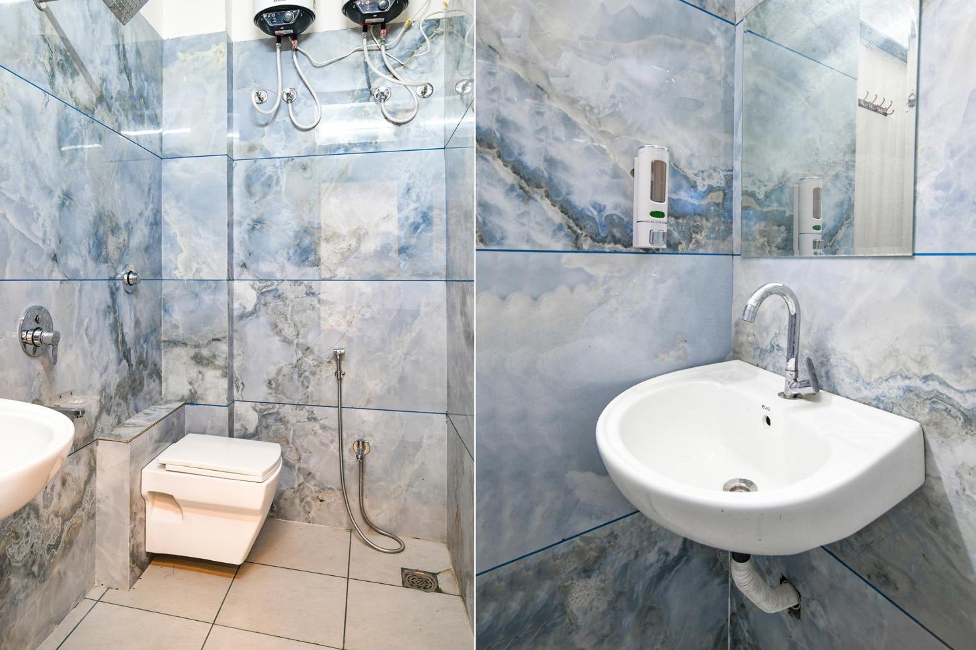 Fabhotel Shree Nakoda Paradise 우자인 외부 사진